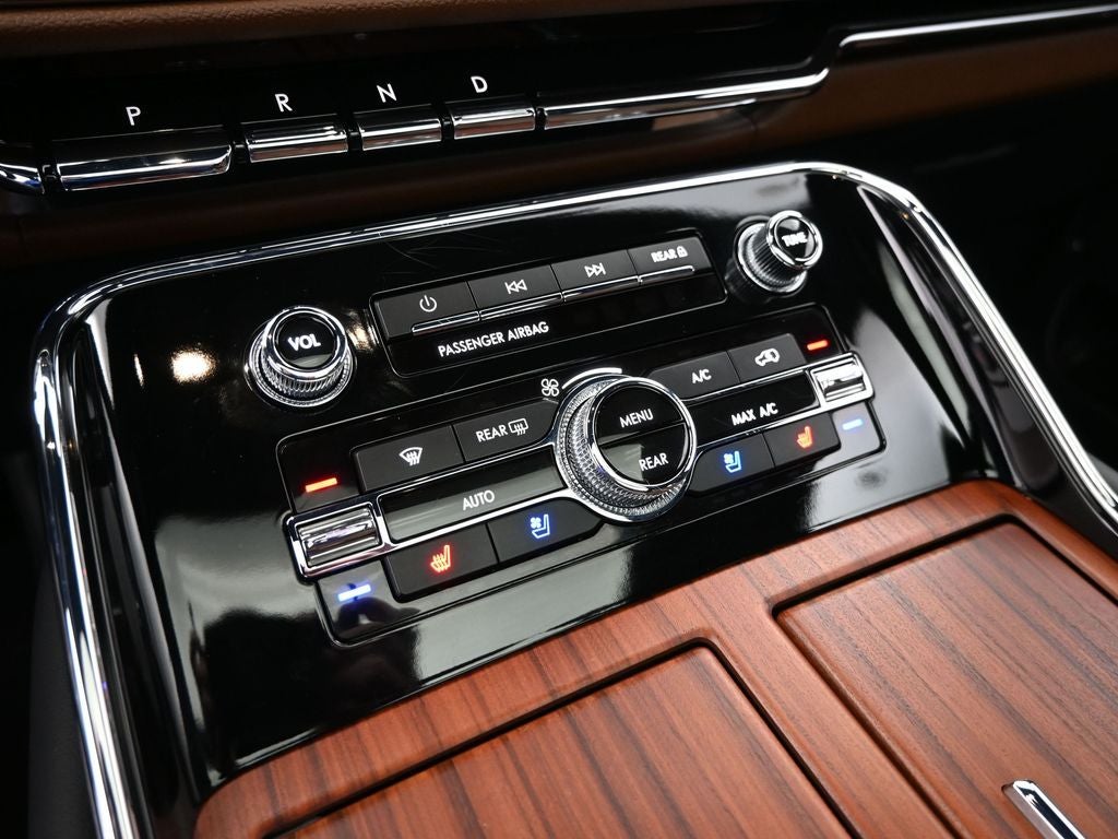 2024 Lincoln Navigator L Reserve