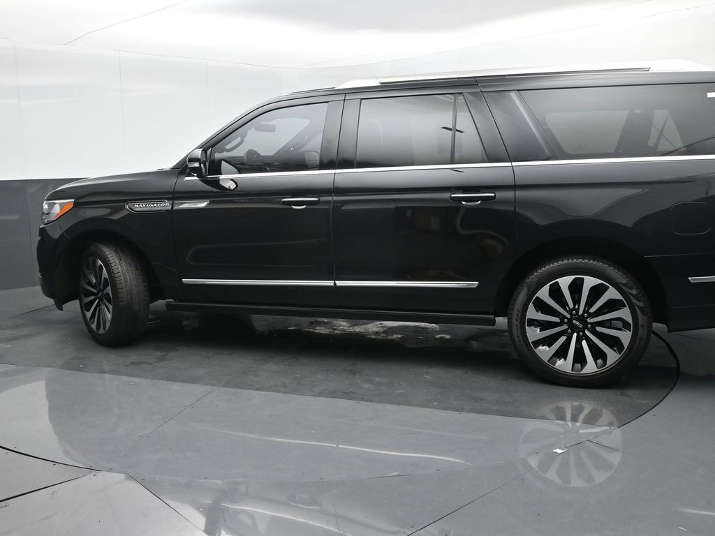 2024 Lincoln Navigator L Reserve