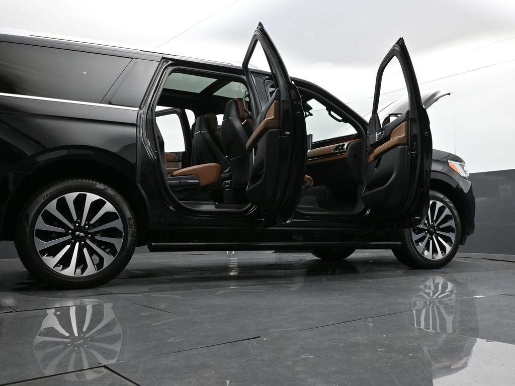 2024 Lincoln Navigator L Reserve