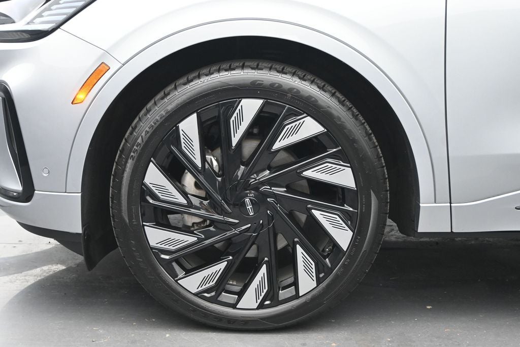 2024 Lincoln Nautilus Black Label