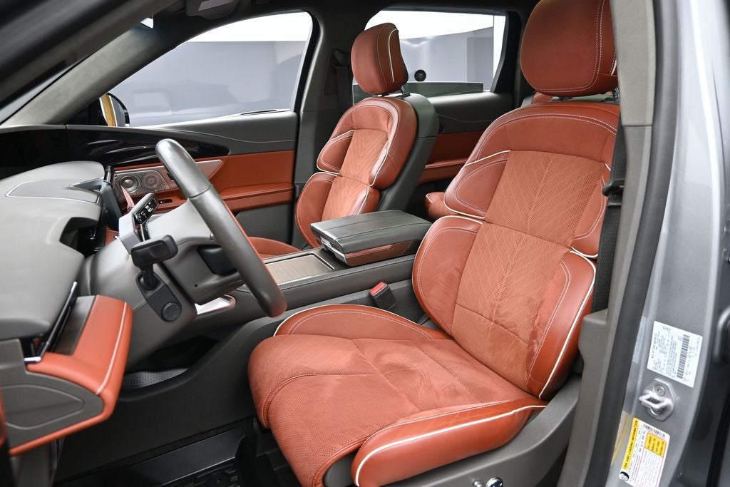 2024 Lincoln Nautilus Black Label