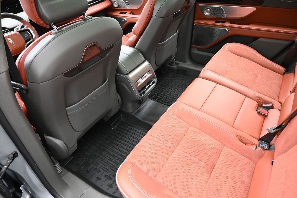 2024 Lincoln Nautilus Black Label