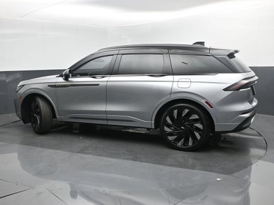 2024 Lincoln Nautilus Black Label