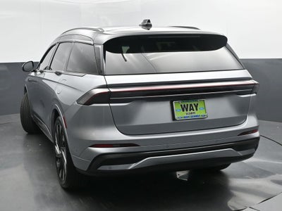 2024 Lincoln Nautilus Black Label