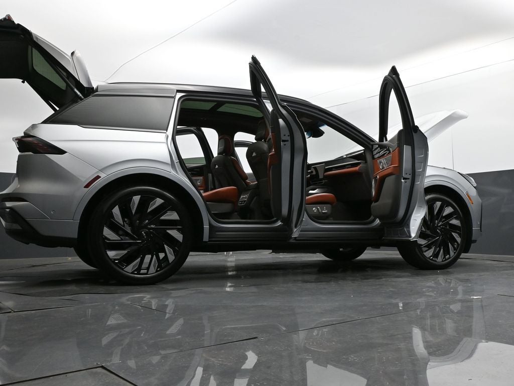 2024 Lincoln Nautilus Black Label