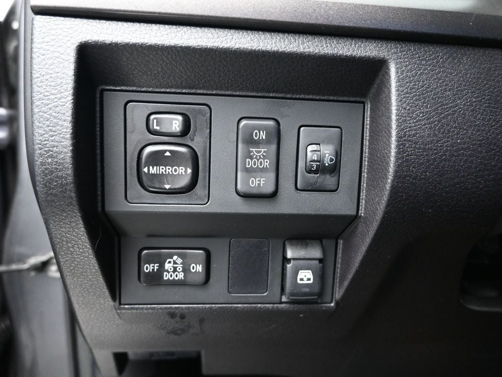 2014 Toyota Tundra SR5 CrewMax