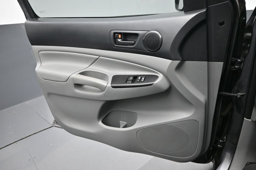 2012 Toyota Tacoma Base V6