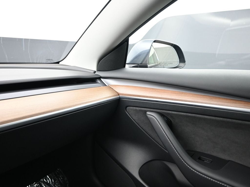 2023 Tesla Model 3 EV