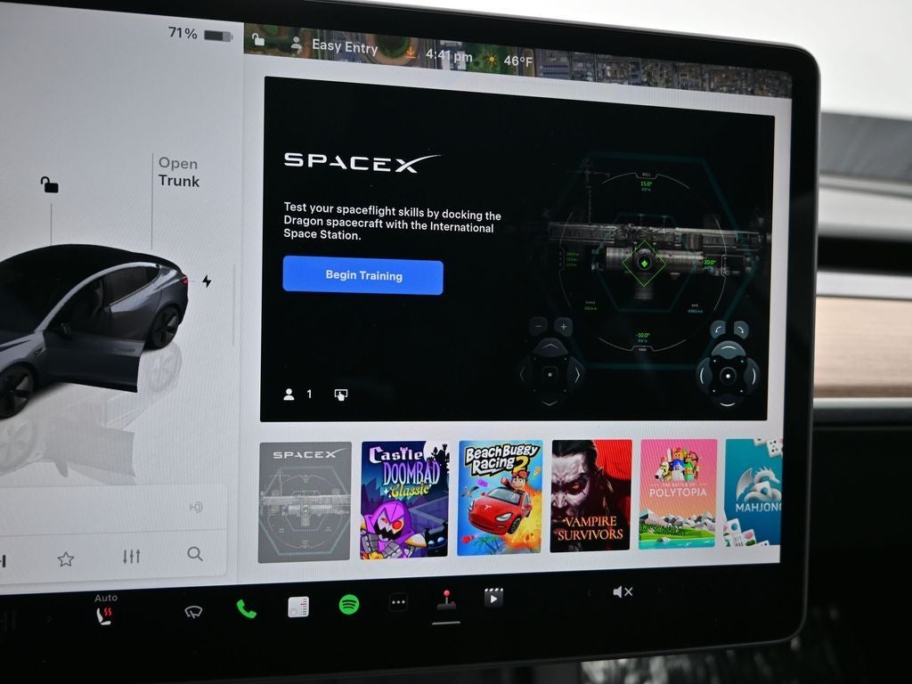 2023 Tesla Model 3 EV