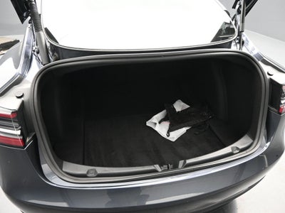 2023 Tesla Model 3 EV