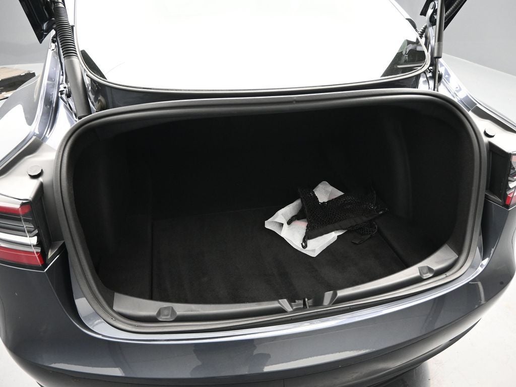 2023 Tesla Model 3 EV