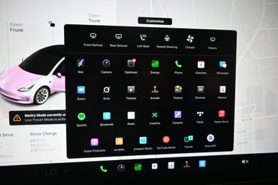 2023 Tesla Model 3 Base