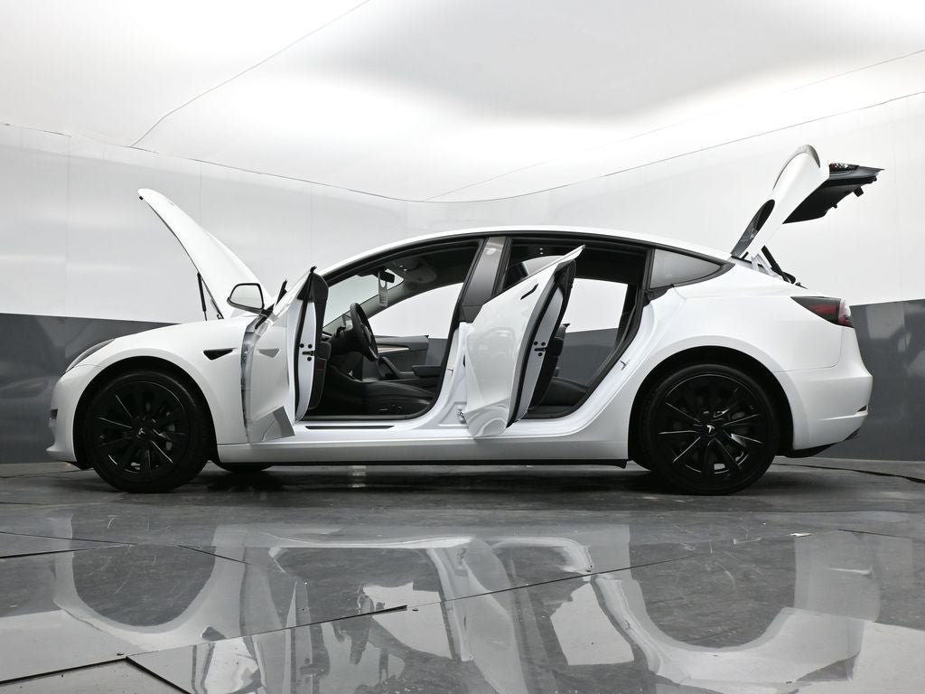 2023 Tesla Model 3 Base