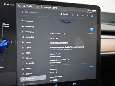 2023 Tesla Model 3 Base