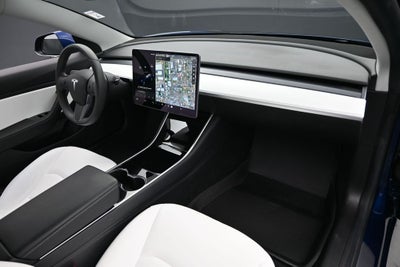 2019 Tesla Model 3 Standard Range Plus