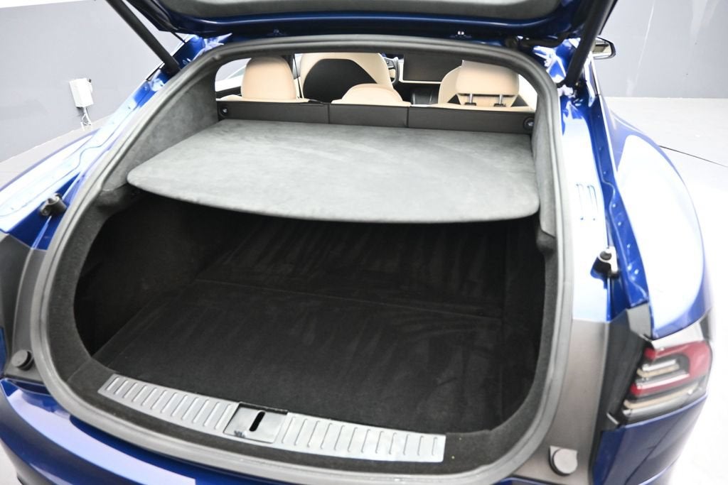 2022 Tesla Model S Plaid