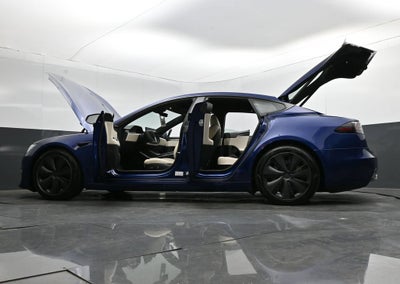 2022 Tesla Model S Plaid