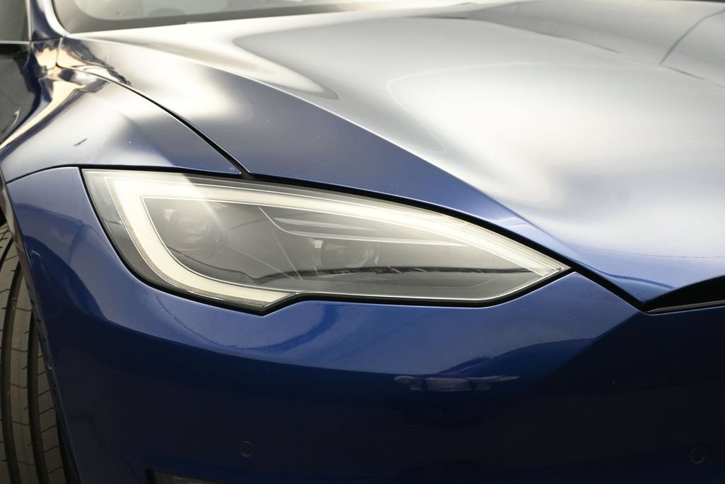 2022 Tesla Model S Plaid
