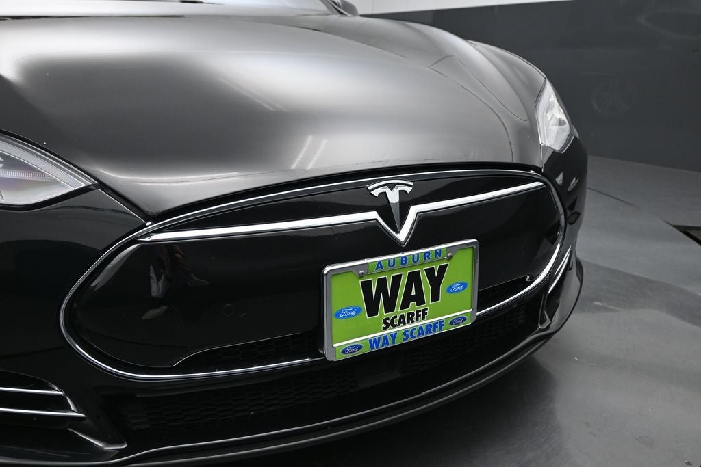 2015 Tesla Model S 85D
