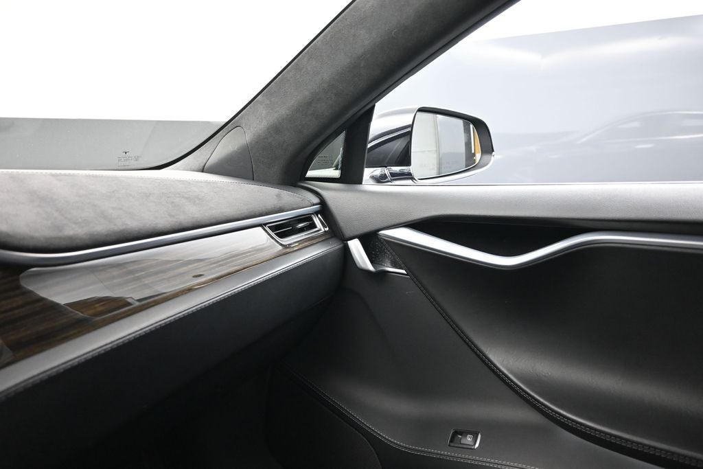 2015 Tesla Model S 85D