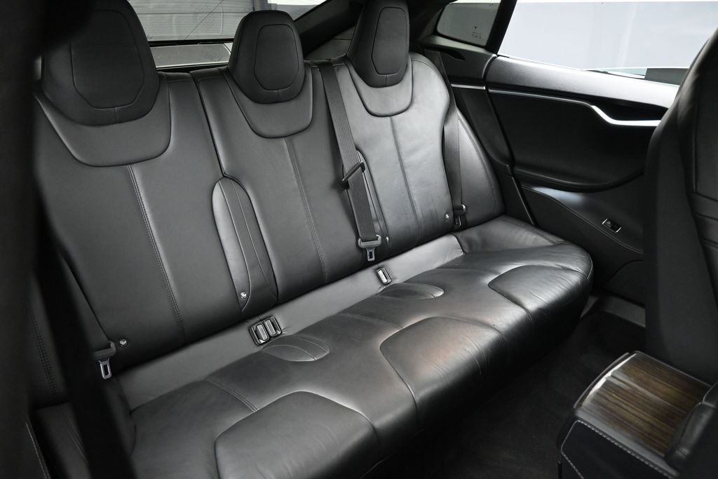 2015 Tesla Model S 85D