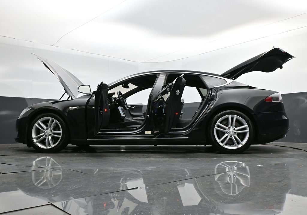 2015 Tesla Model S 85D