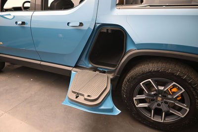 2022 Rivian R1T Launch Edition