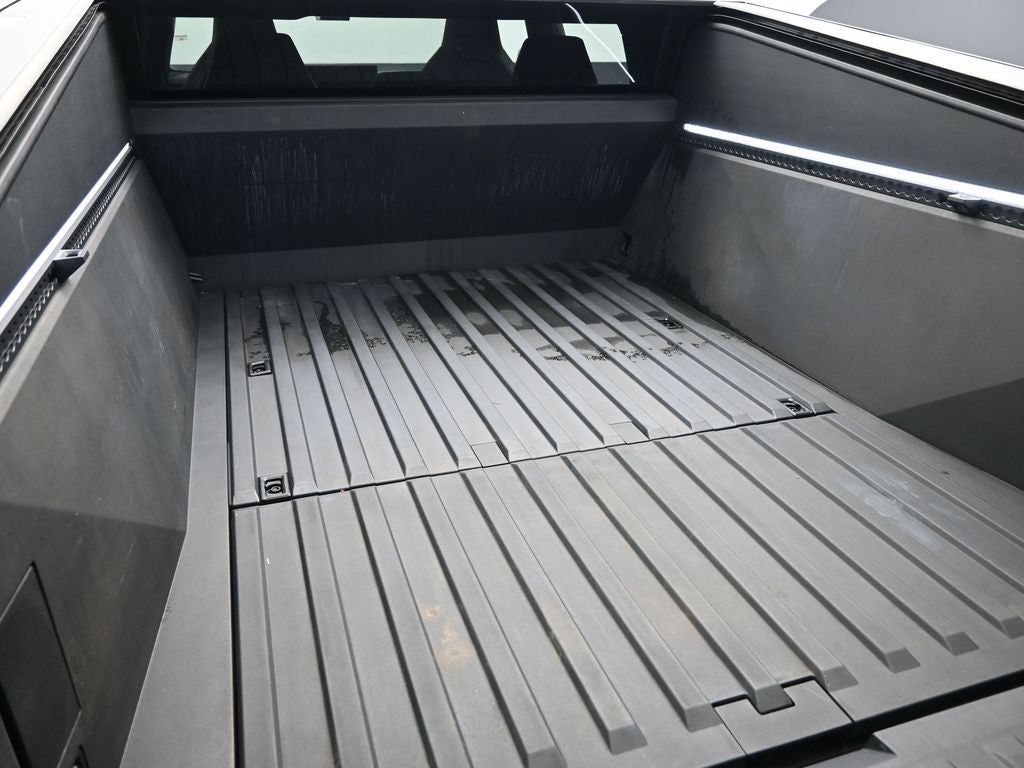 2024 Tesla Cybertruck Cyberbeast