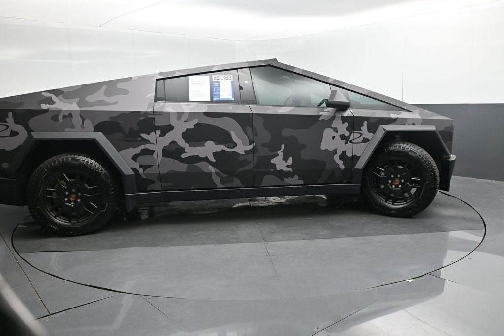 2024 Tesla Cybertruck Cyberbeast