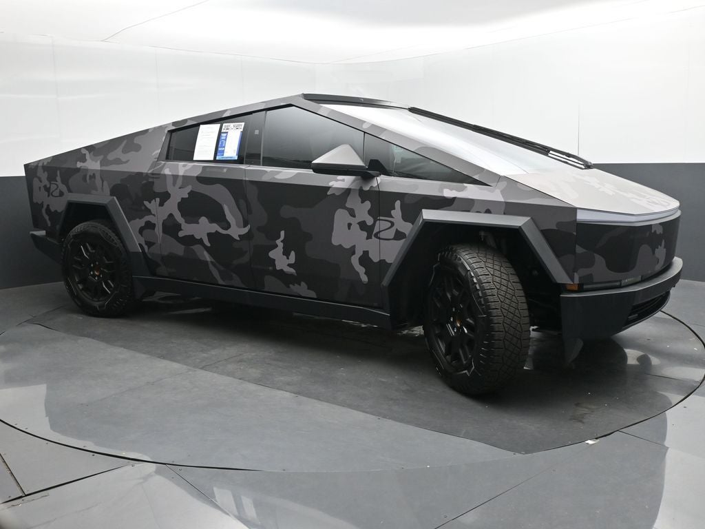 2024 Tesla Cybertruck Cyberbeast