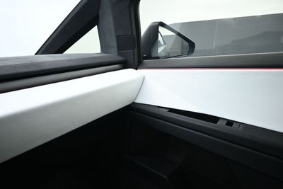 2024 Tesla Cybertruck Cyberbeast