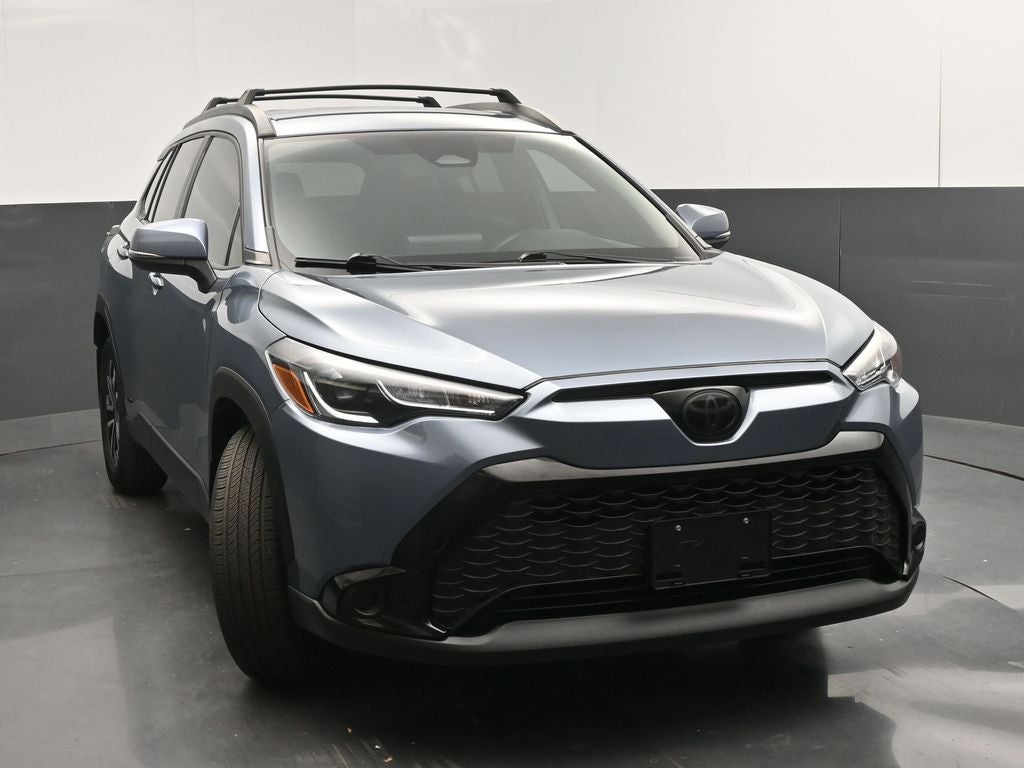 2023 Toyota Corolla Cross Hybrid SE