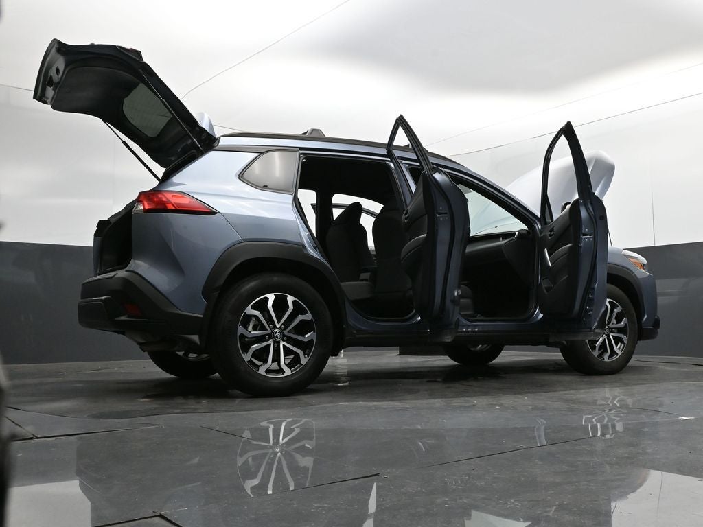 2023 Toyota Corolla Cross Hybrid SE