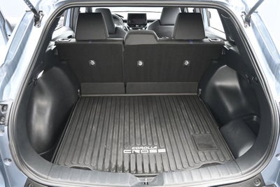 2023 Toyota Corolla Cross Hybrid SE