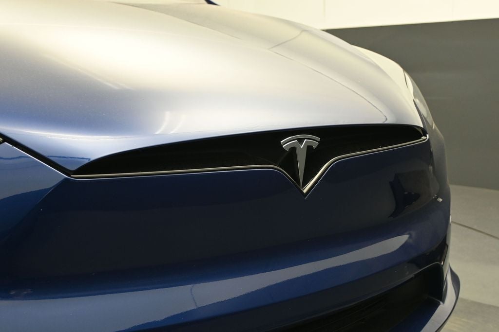 2023 Tesla Model X Plaid