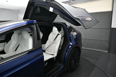 2023 Tesla Model X Plaid