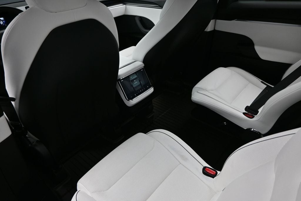 2023 Tesla Model X Plaid