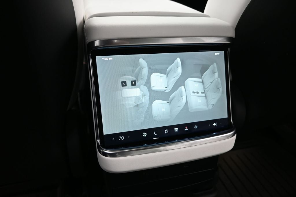 2023 Tesla Model X Plaid