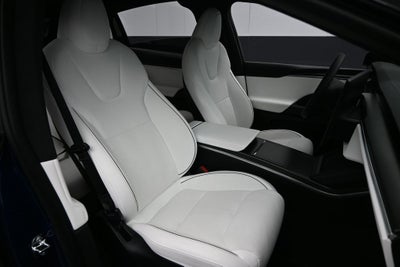 2023 Tesla Model X Plaid