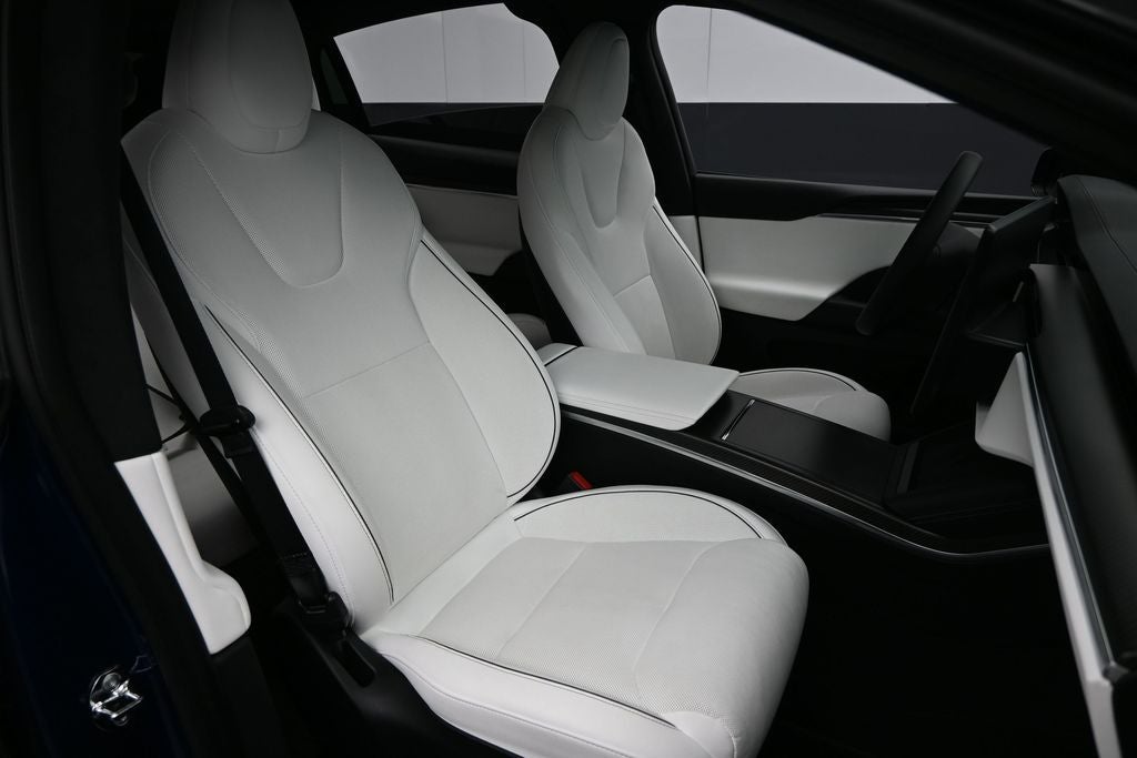 2023 Tesla Model X Plaid