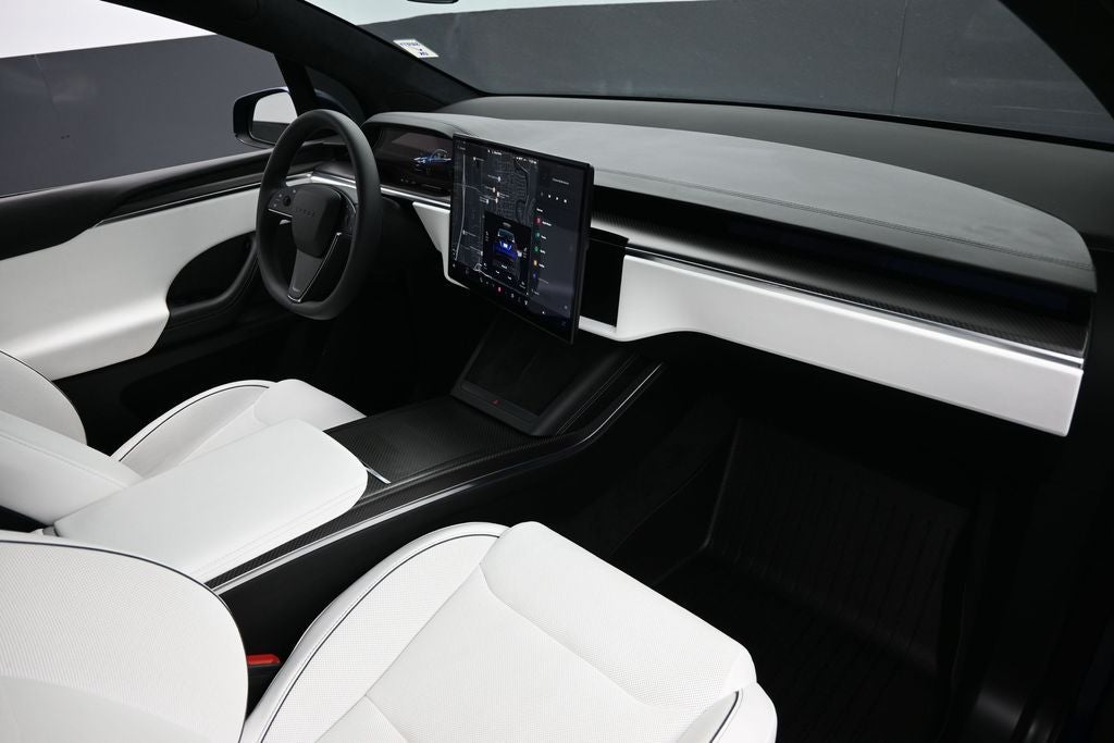 2023 Tesla Model X Plaid
