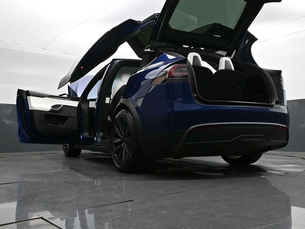 2023 Tesla Model X Plaid