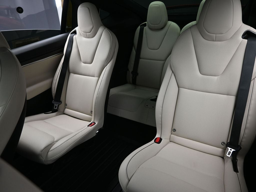 2023 Tesla Model X Plaid