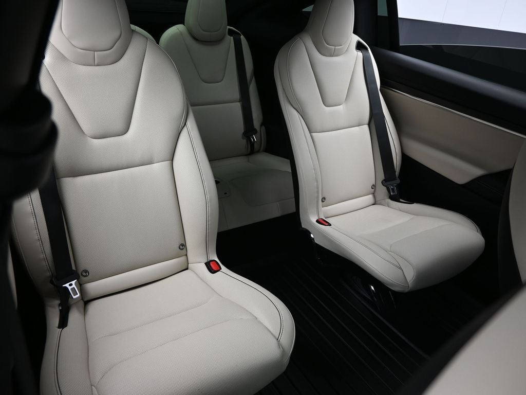 2023 Tesla Model X Plaid