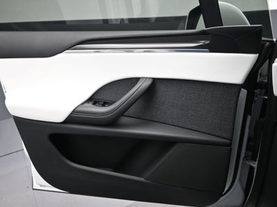 2022 Tesla Model X Plaid