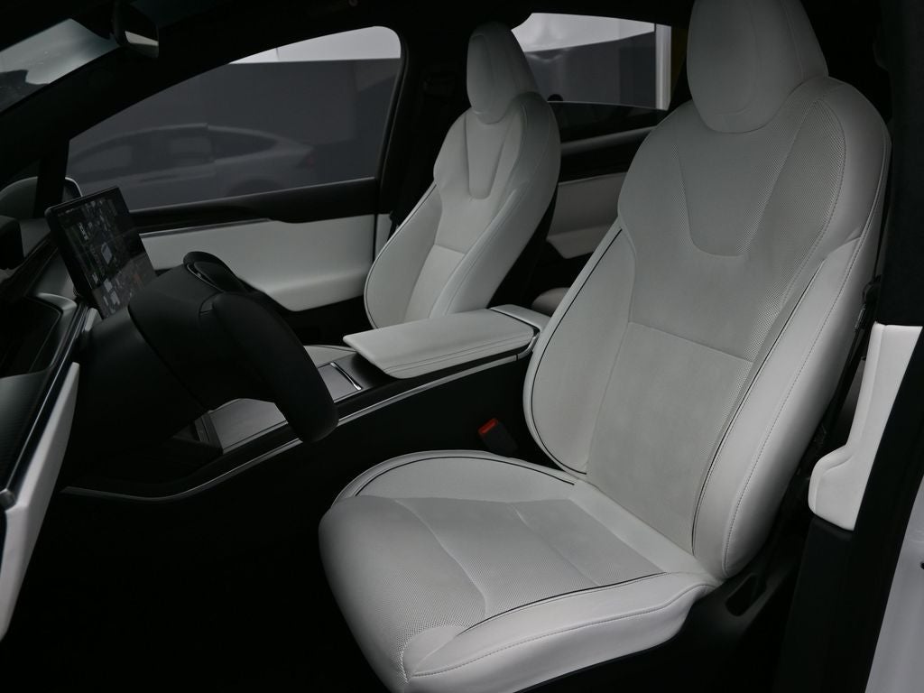 2022 Tesla Model X Plaid