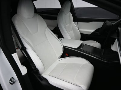 2022 Tesla Model X Plaid