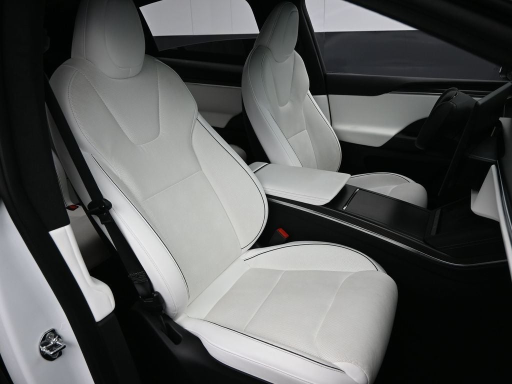 2022 Tesla Model X Plaid