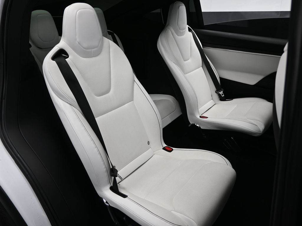 2022 Tesla Model X Plaid