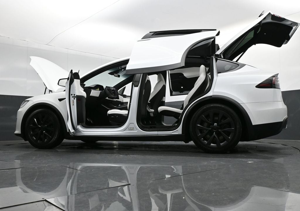 2022 Tesla Model X Plaid